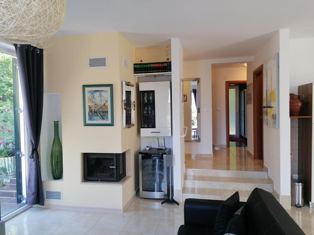 The Forest House Krk 1 Kras Экстерьер фото